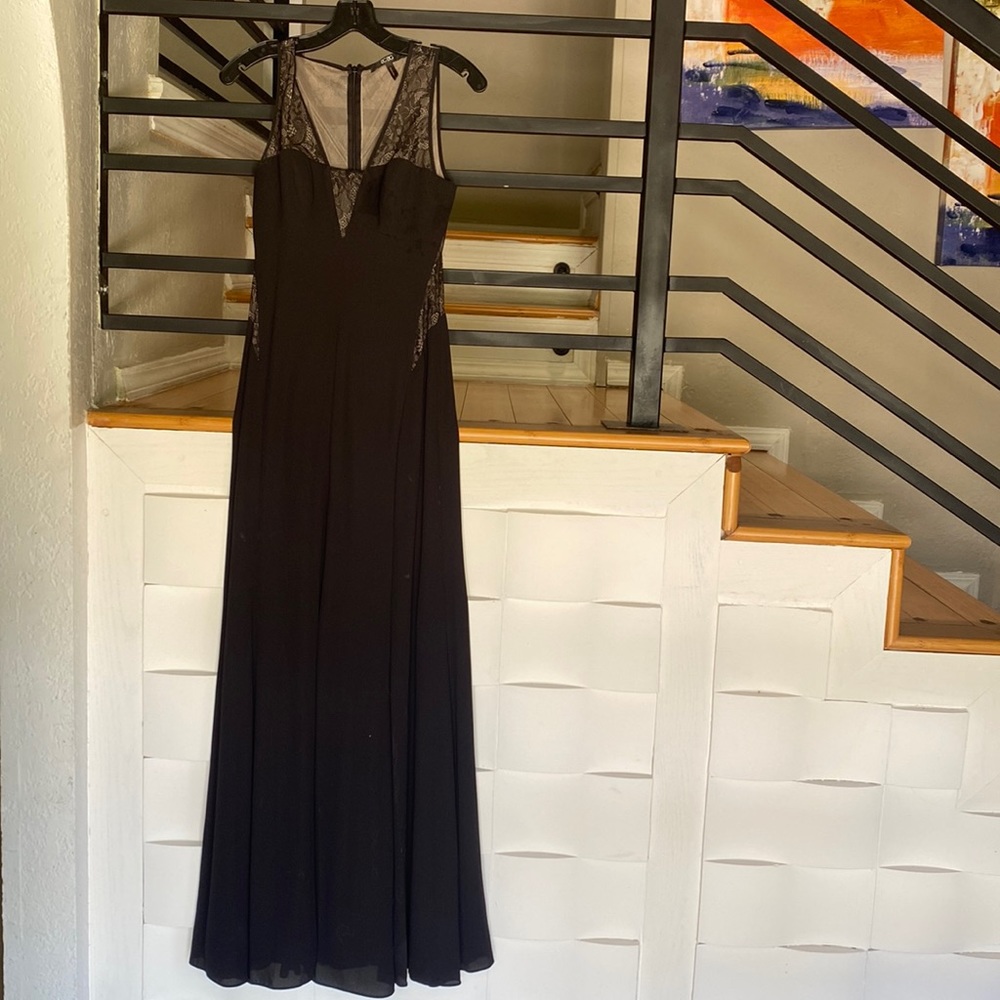 Long Lace Gown